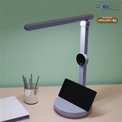 Stolna LED lampa sa satom