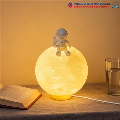 Studijske stolne lampe